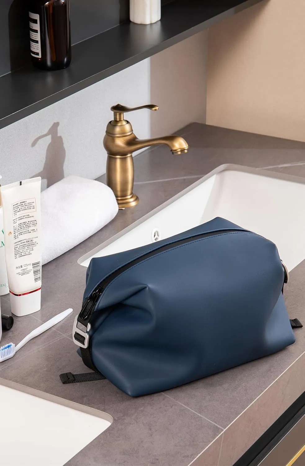 13" 6L Large Silicone Dopp Kit,Waterproof Leakproof Toiletry Bag,Foldable Travel Makeup Case for Mens Womens,Navy Blue