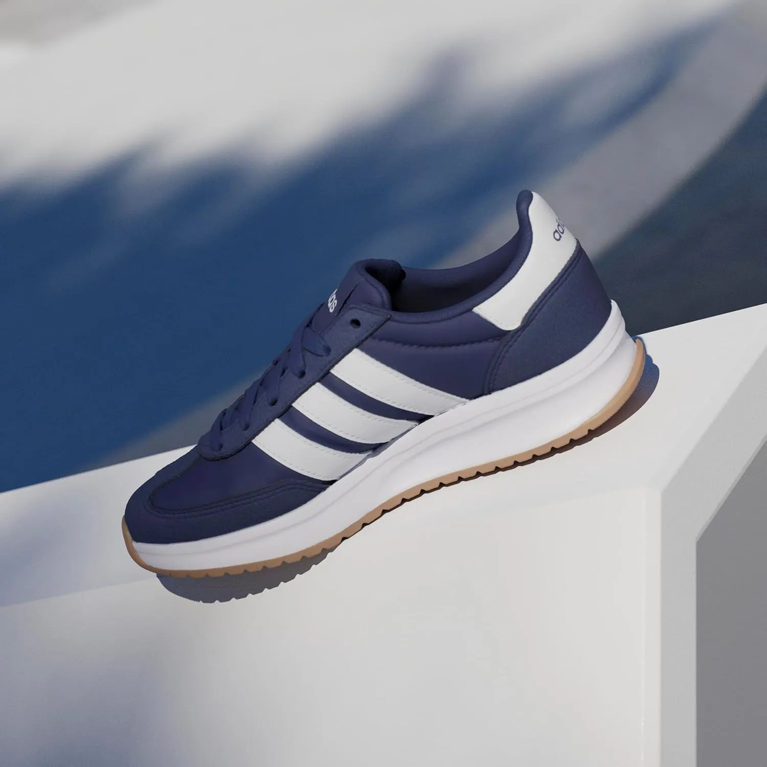 adidas Unisex-Child Run 70s 2.0 Sneaker