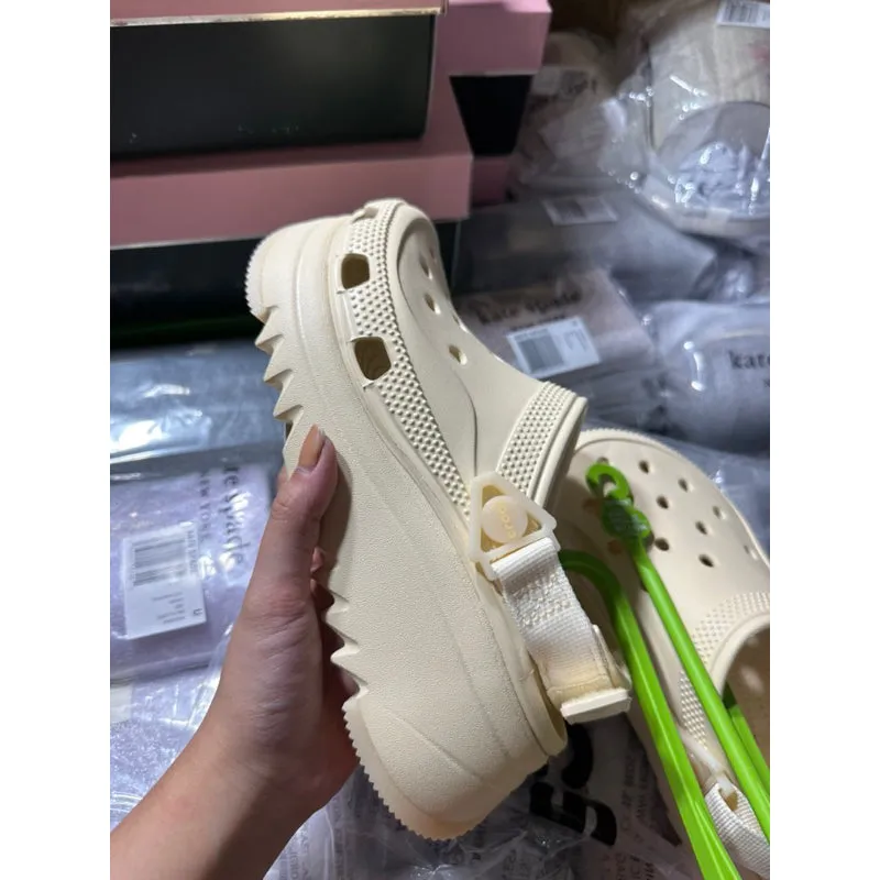 AUTHENTIC/ORIGINAL CROCS Hiker Clog in Vanilla White Size 6 Women ONLY