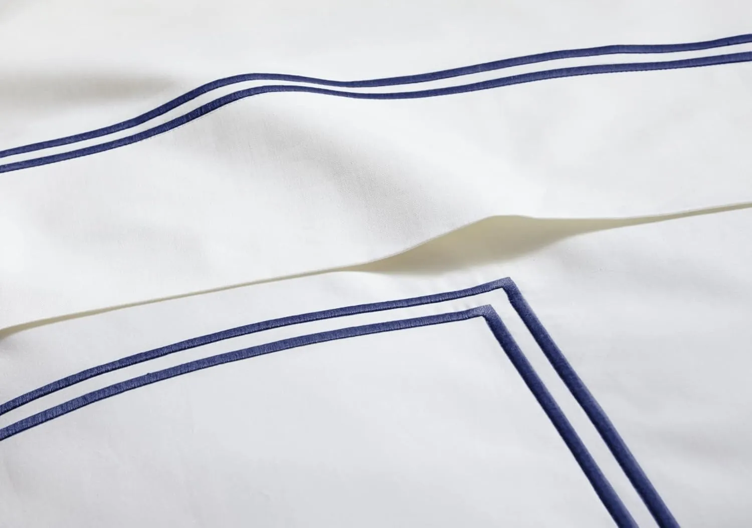 Chezmoi Collection Venezia 4-Piece 400 Thread Count Tencel Cotton Sheet Set - Double Row Stitch Embroidery Bordered - Silky Soft, Smooth, Breathable Cooling - King, Navy