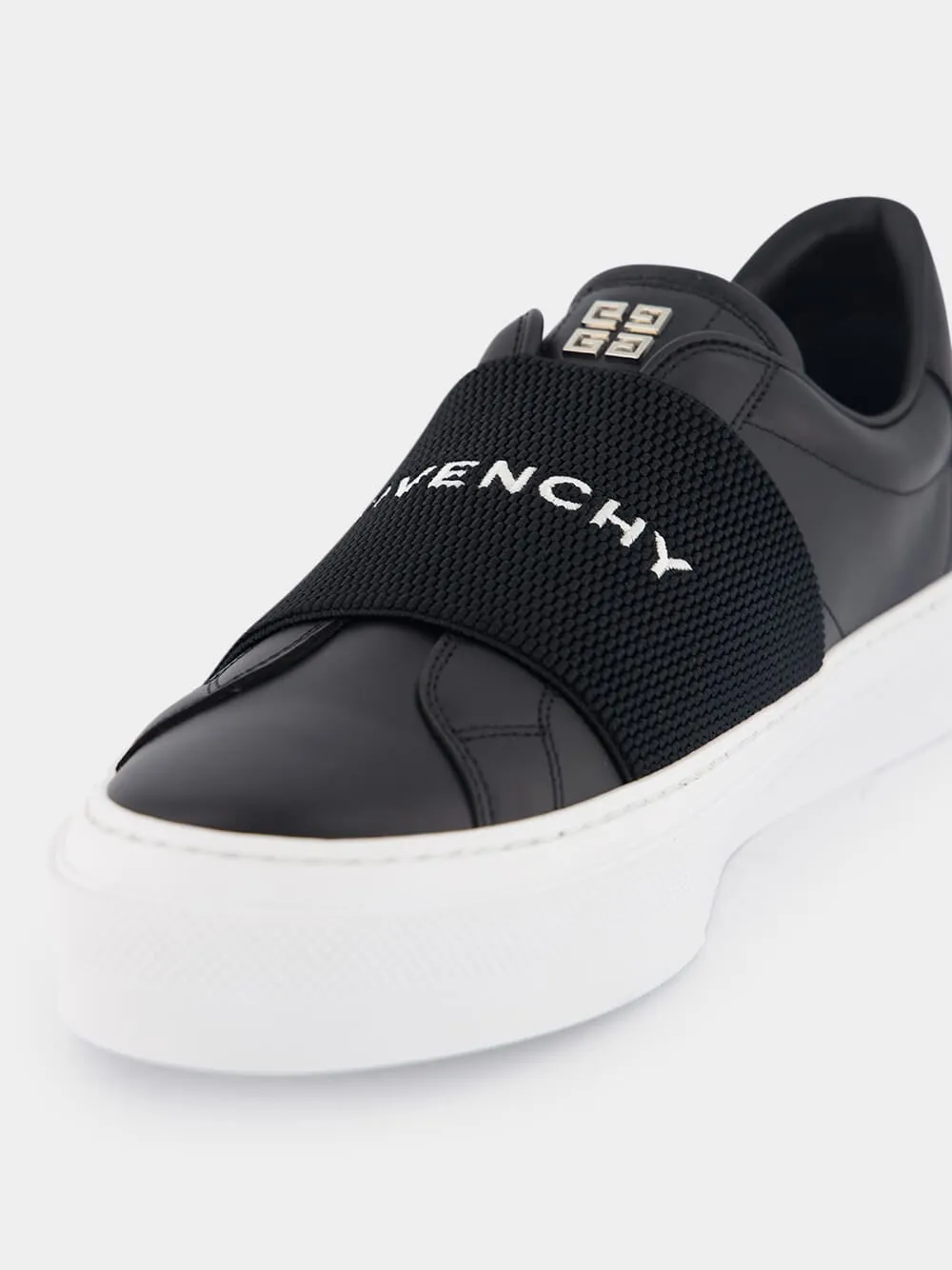 City Court Low-Top Sneaker 