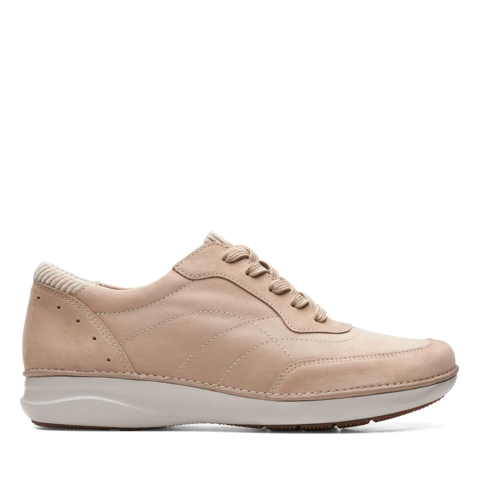 Clarks Women's Appley Tie Sand Nubuck