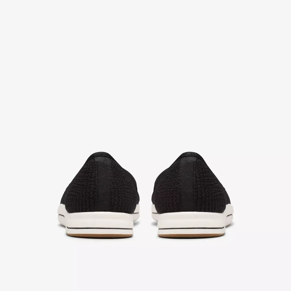Clarks Women's Breeze Stretch Black 26182062