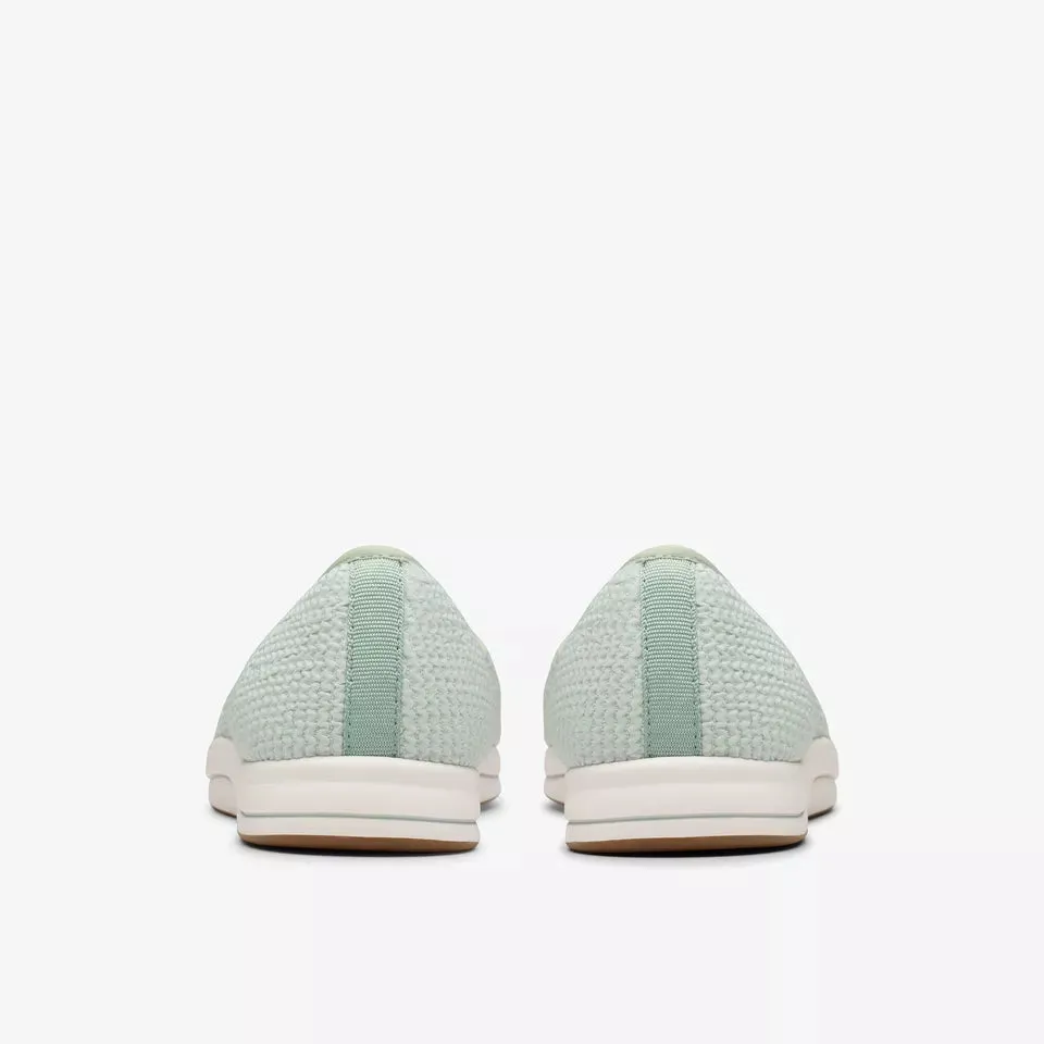 Clarks Women's Breeze Stretch Mint 26182065