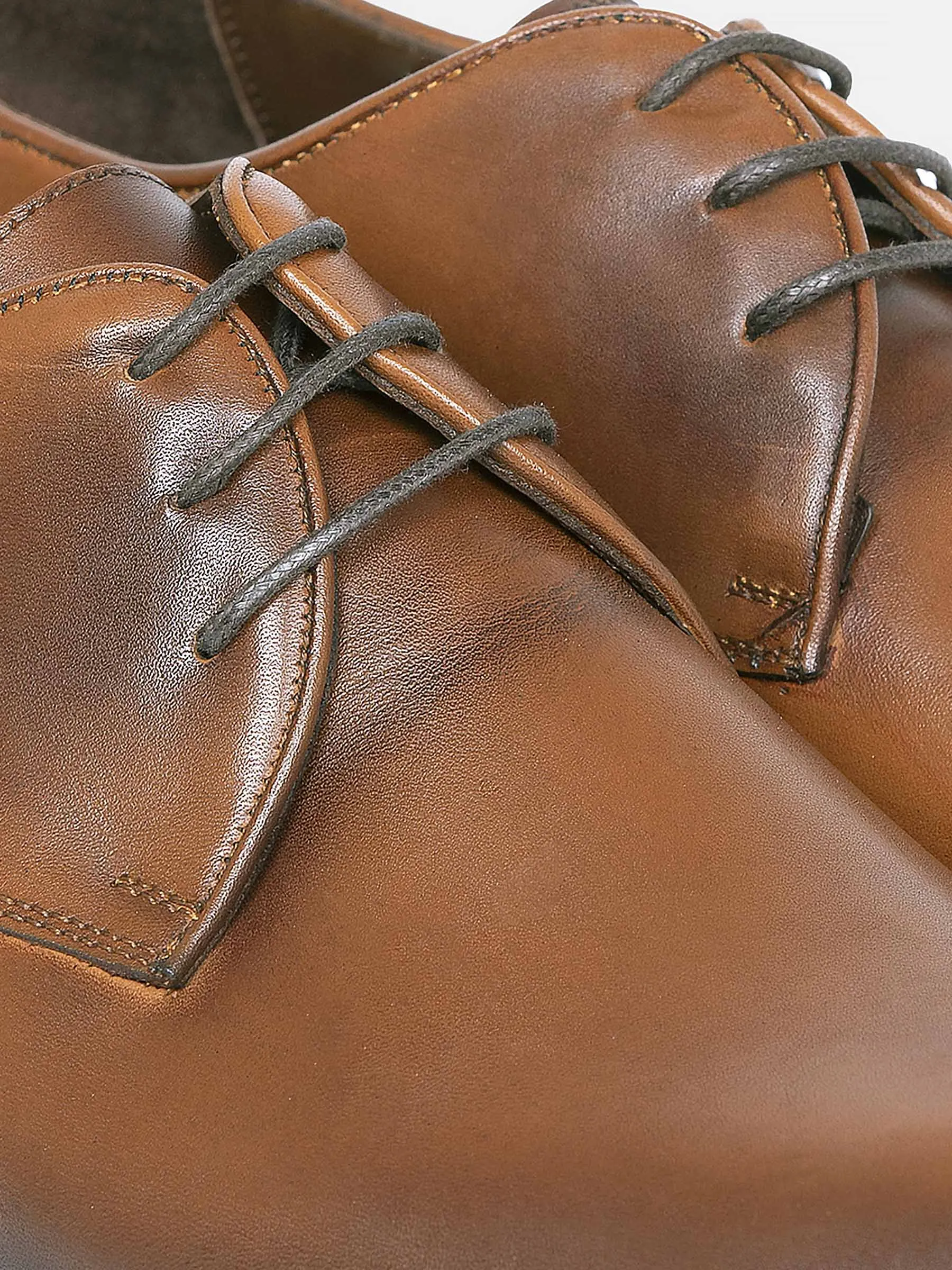 Classic Derby Peru Shoes