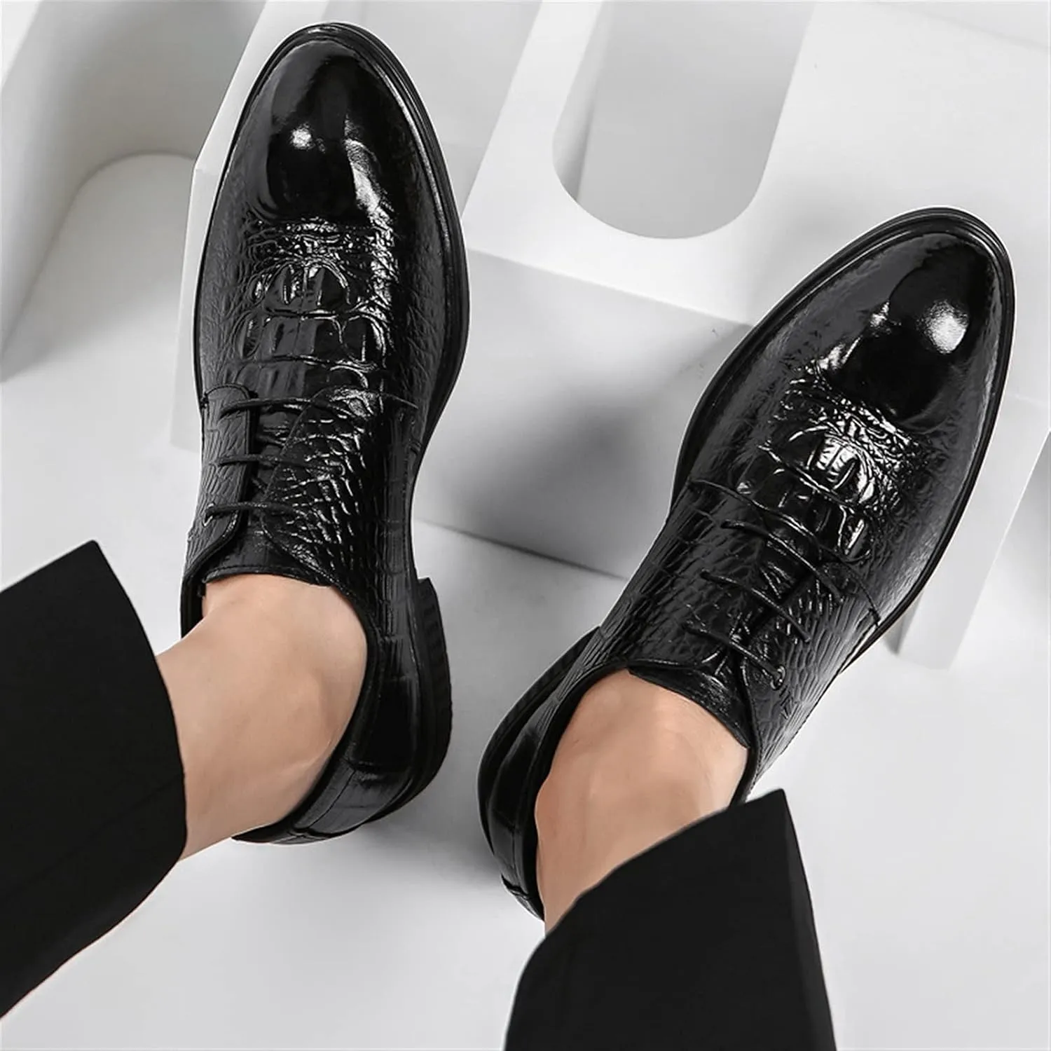 Dress Formal Shoes for Men Lace Up Crocodile Print Derby Shoes Cowhide Anti-Slip Non Slip Block Heel Slip Resistant Classic Suitable for Many Occasions