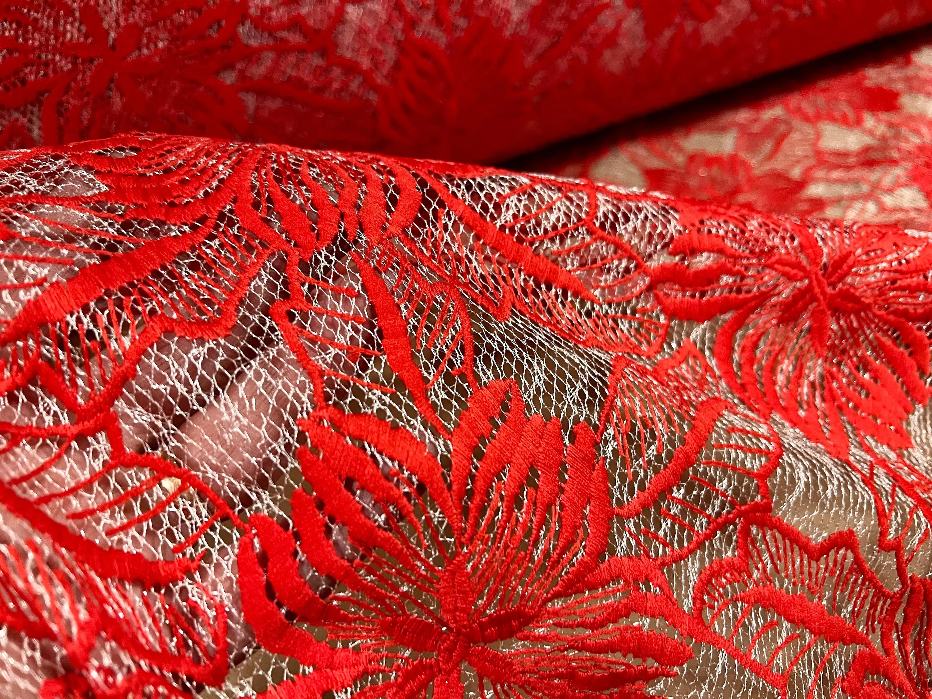 Embroidered chemical lace fabric, per metre - flower design - red