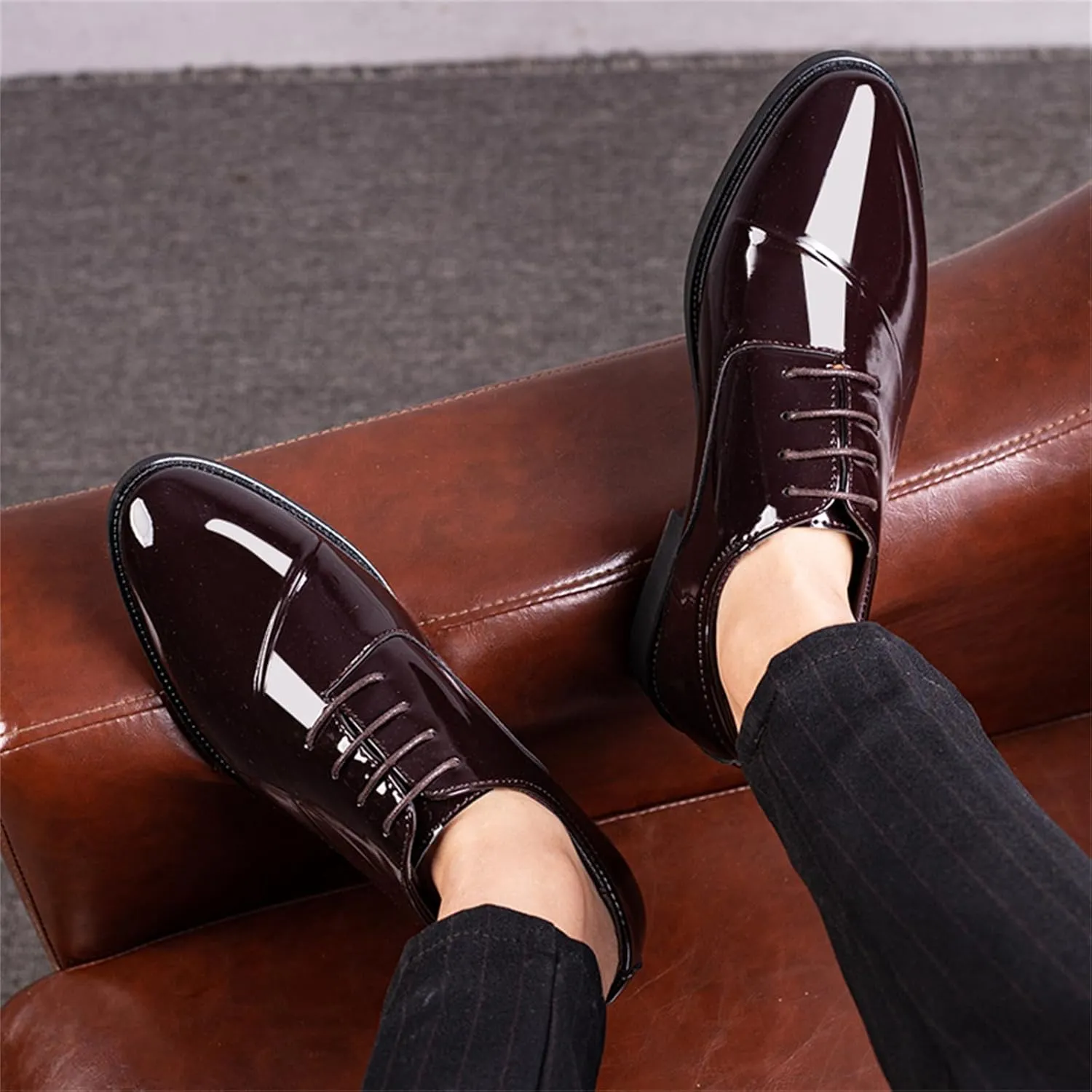 Faux Patent Leather Dress Shoes for Men Classic Lace-up Formal Oxfords Shoes Business Wedding Tuxedo Wingtip Shoes Brown