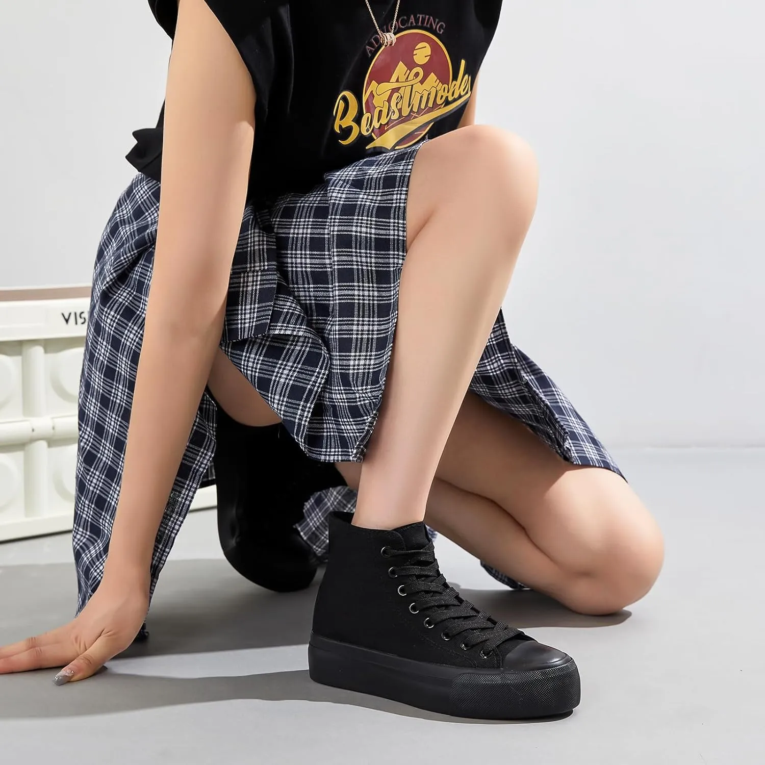 FINIWOR High Top Platform Sneakers for Women,Classic Black and White Canvas Shoes Womens Lace-up High Top Tennis Shoes