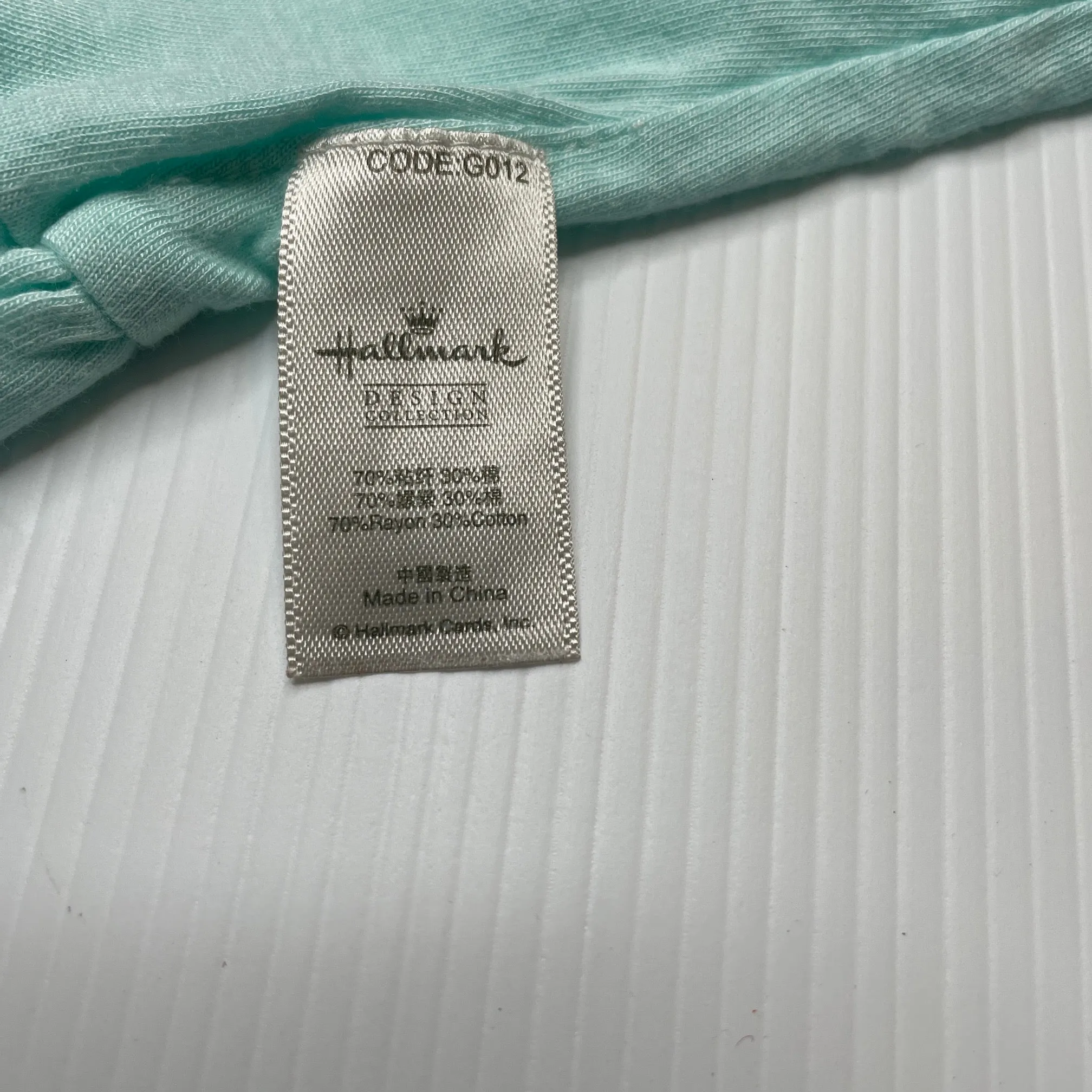 Hallmark lightweight top, whale, size 00, Pre-loved