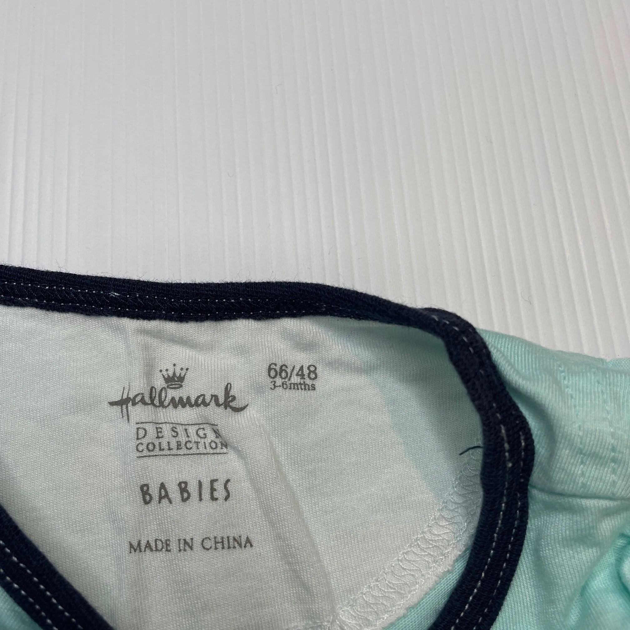 Hallmark lightweight top, whale, size 00, Pre-loved