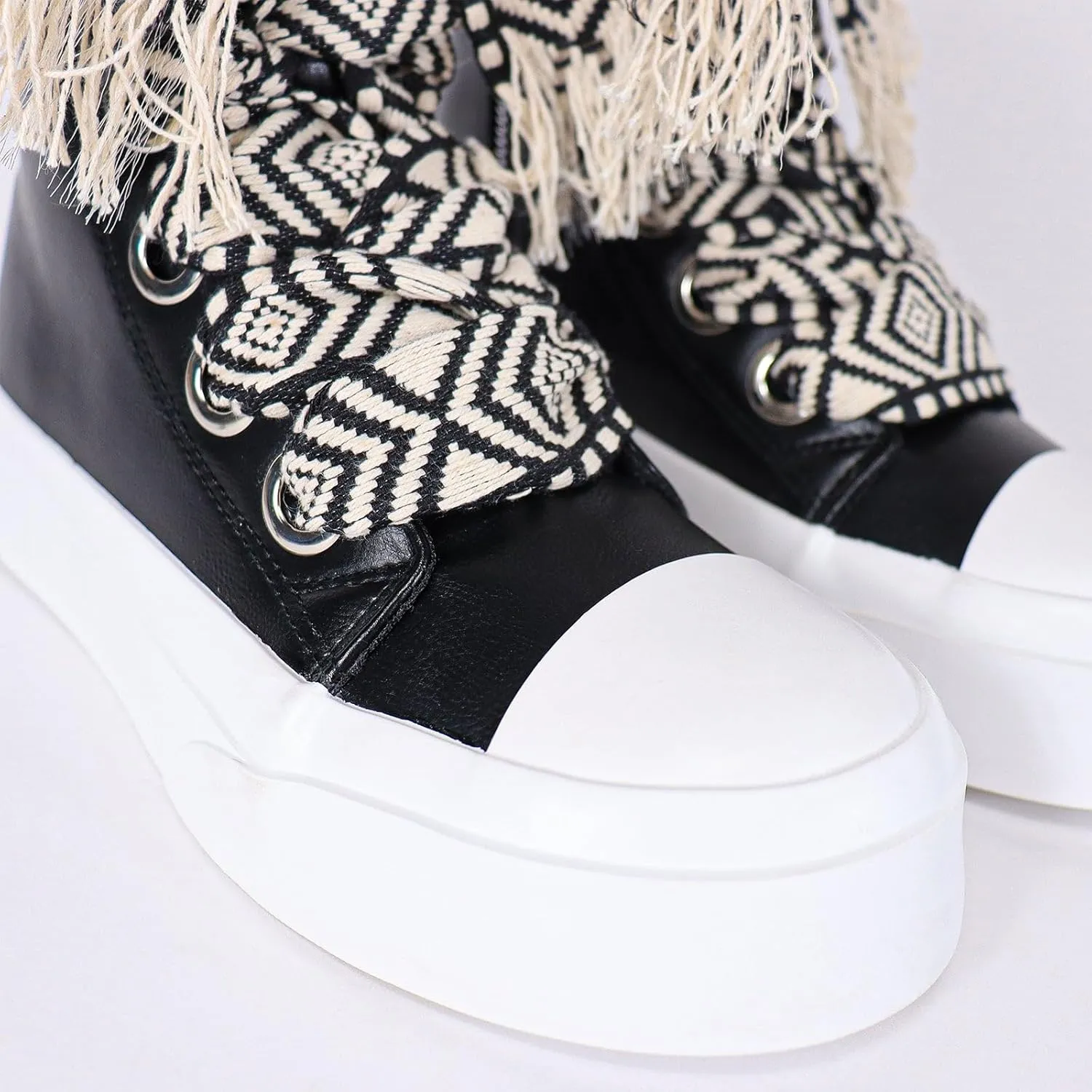 Liliana Women Platform Wide Laces High Top Sneaker with Zipper