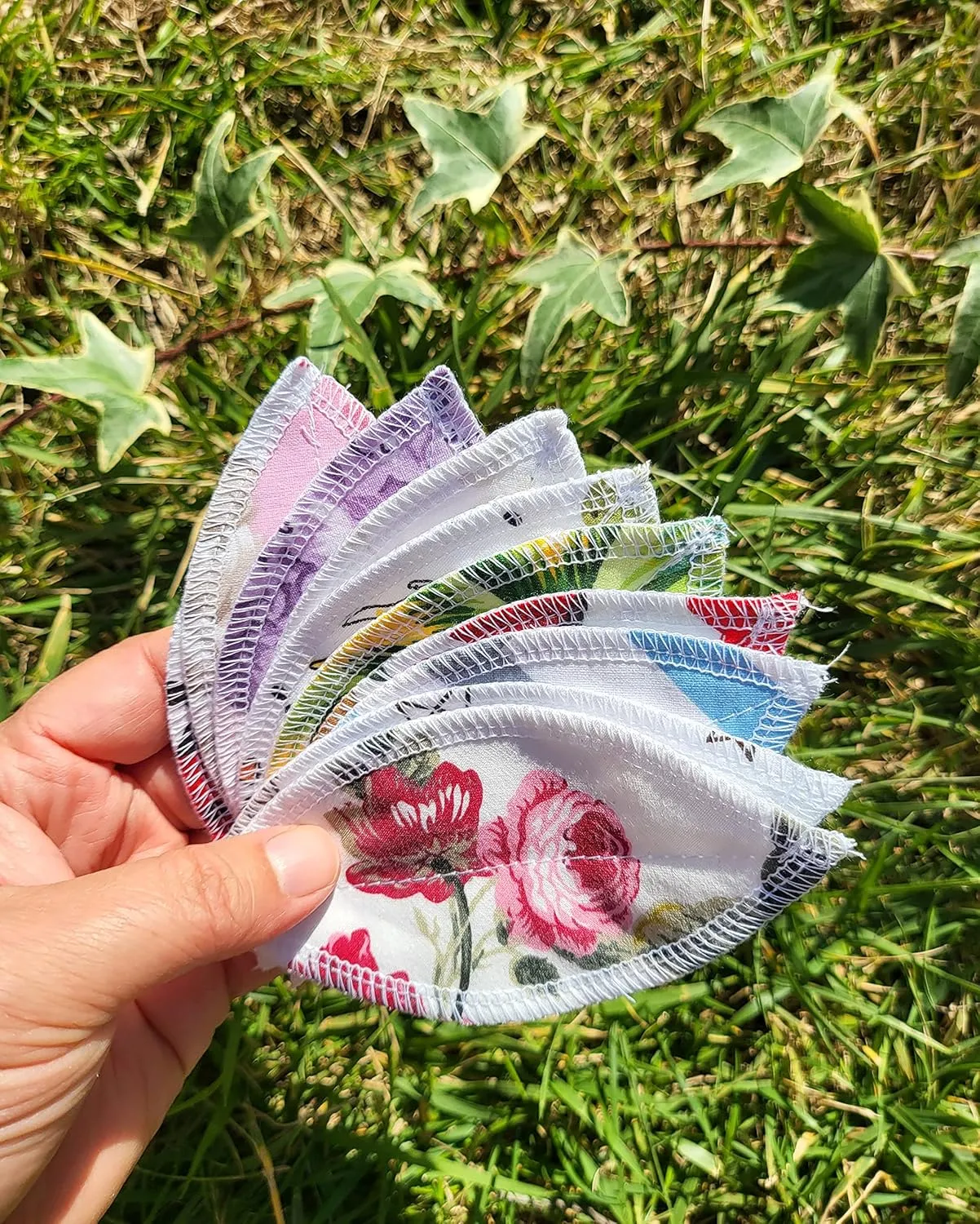 Lilind® 10 Pack Interlabial Pads, Reusable Organic cloth, Washable Menstrual Pads, Zero Waste 100% Cotton Random Flowers