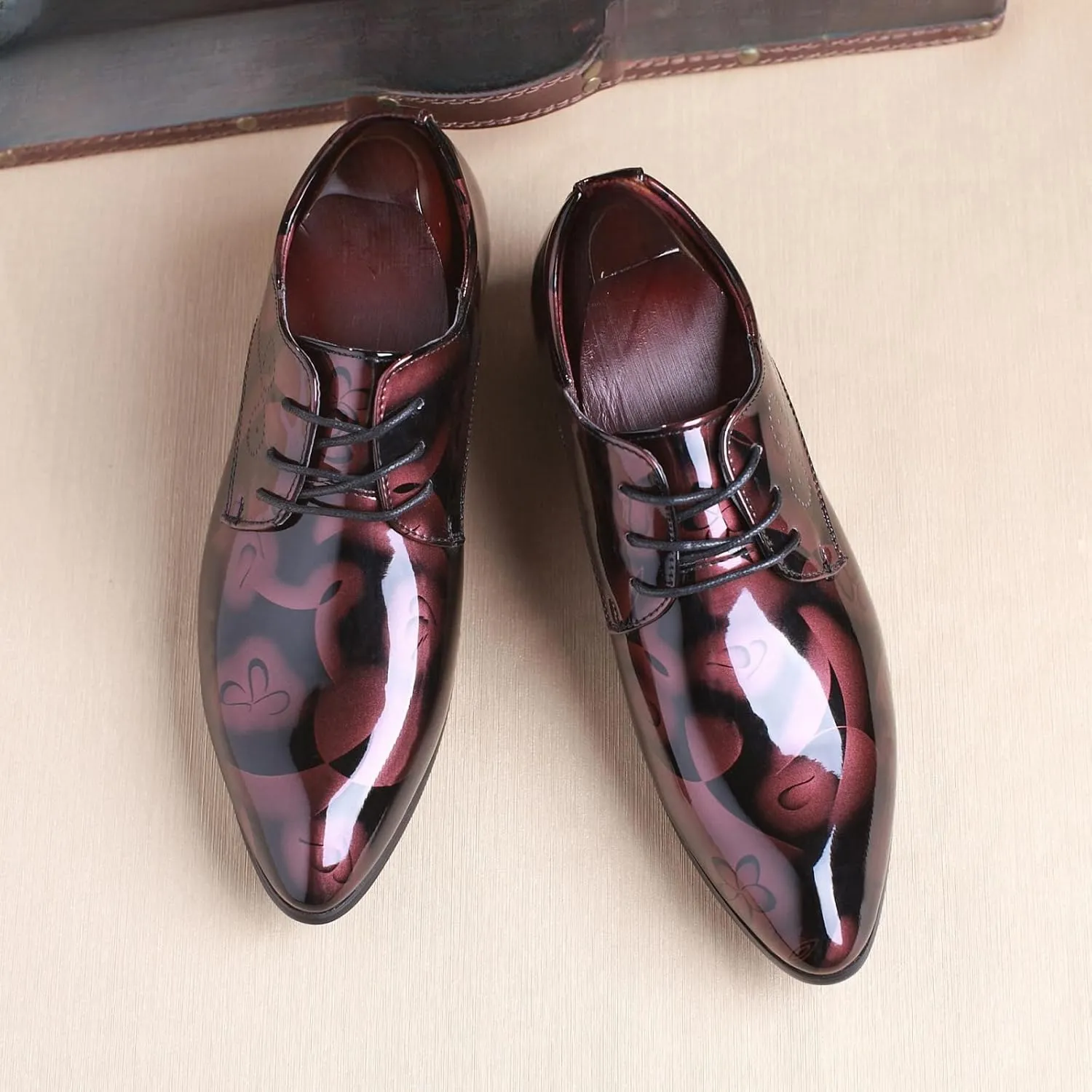 Mens Patent Leather Printing Lace Up Oxford Dress Shoes Modern Low Top Pointed Toe Tuxedo Derby Shoes for Work Office Formal Wedding