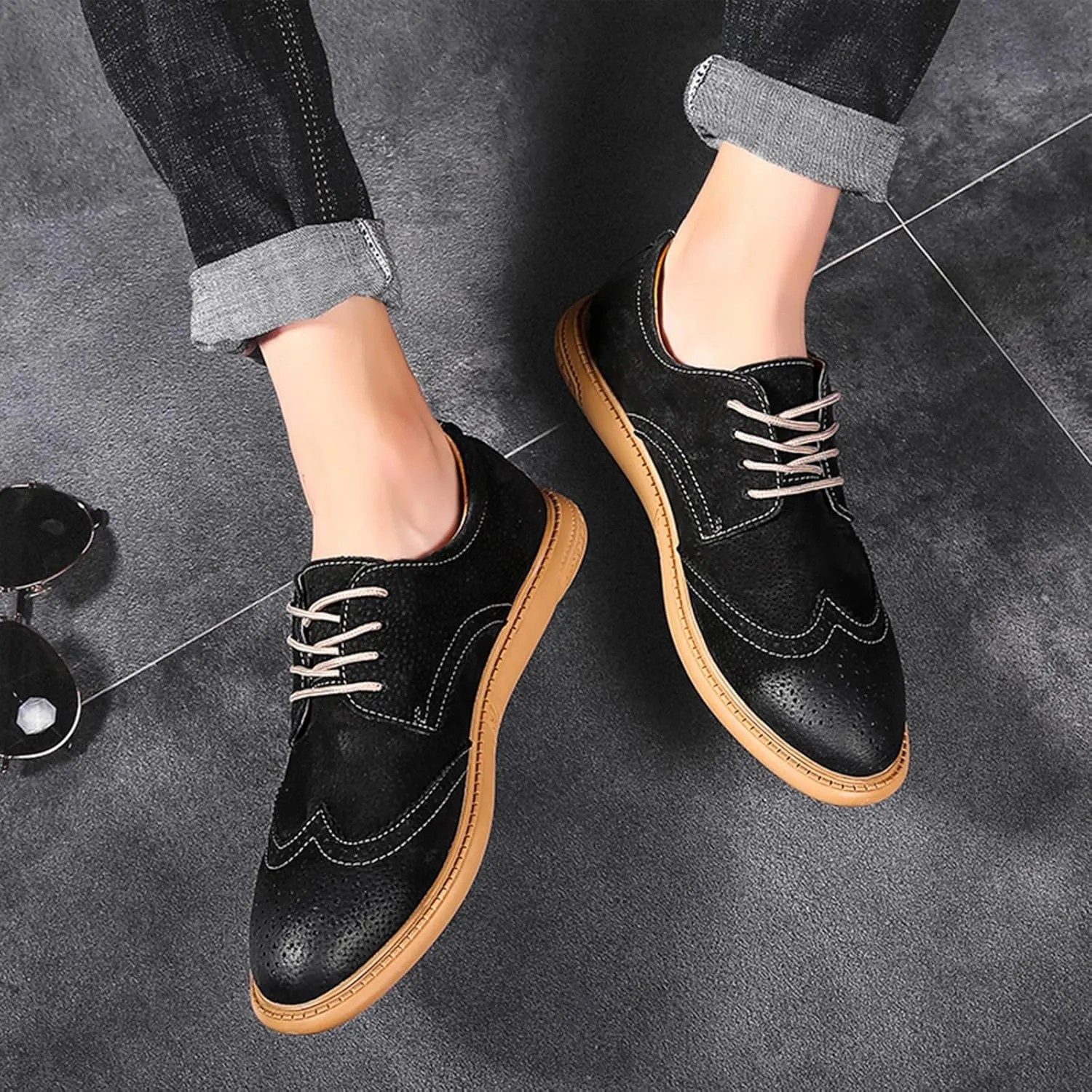 Men's Retro Leather Oxford Dress Shoes - Wingtip Brogue Derby with Round Toe Low Heel Lace-Up Design for Business Formal & Casual Wear - Comfortable & Stylish