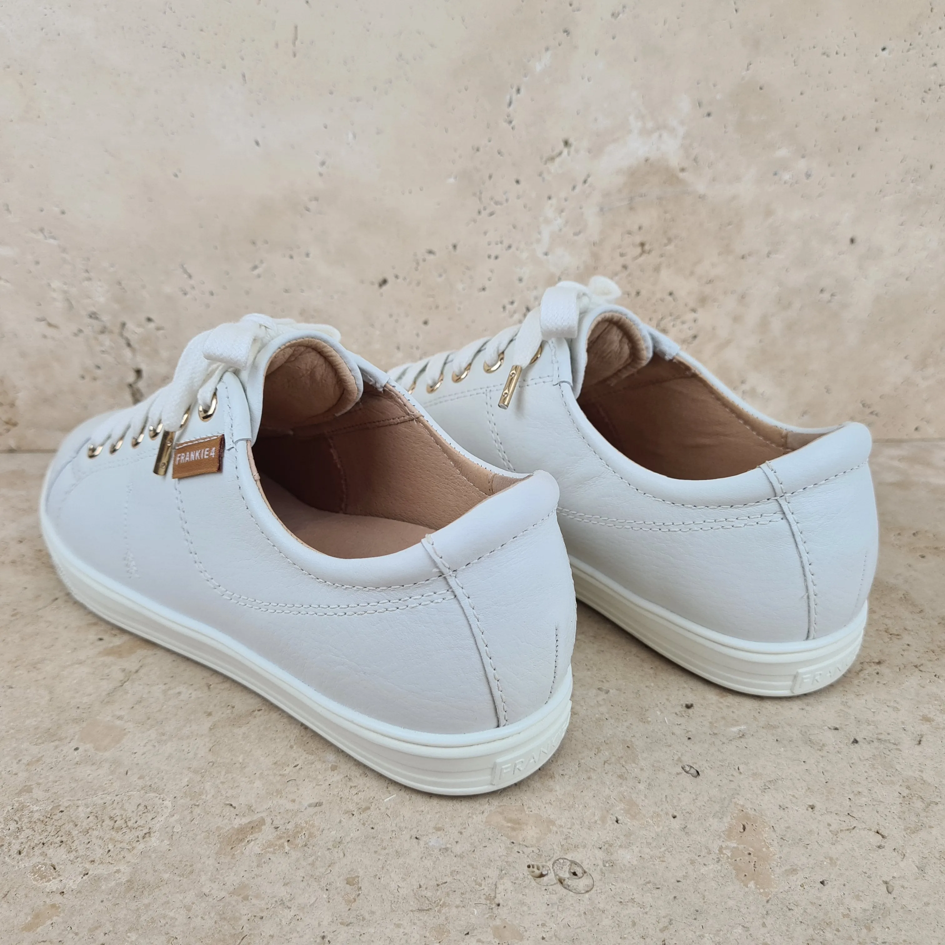 NAT II White Tumbled