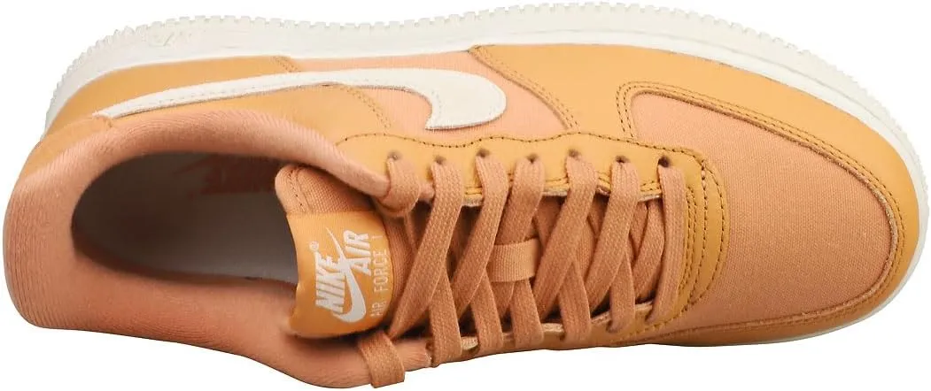 Nike Men's Low-Top Sneaker