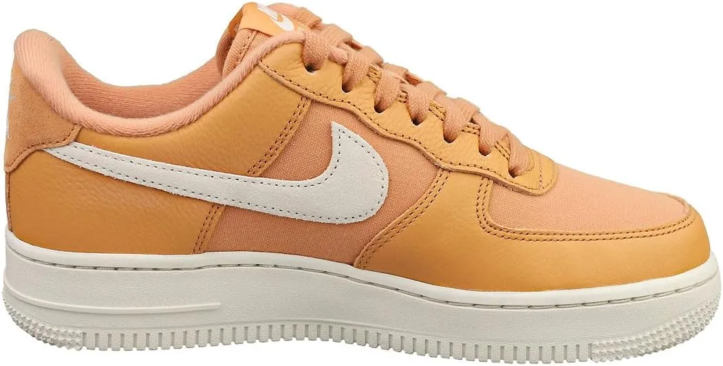 Nike Men's Low-Top Sneaker
