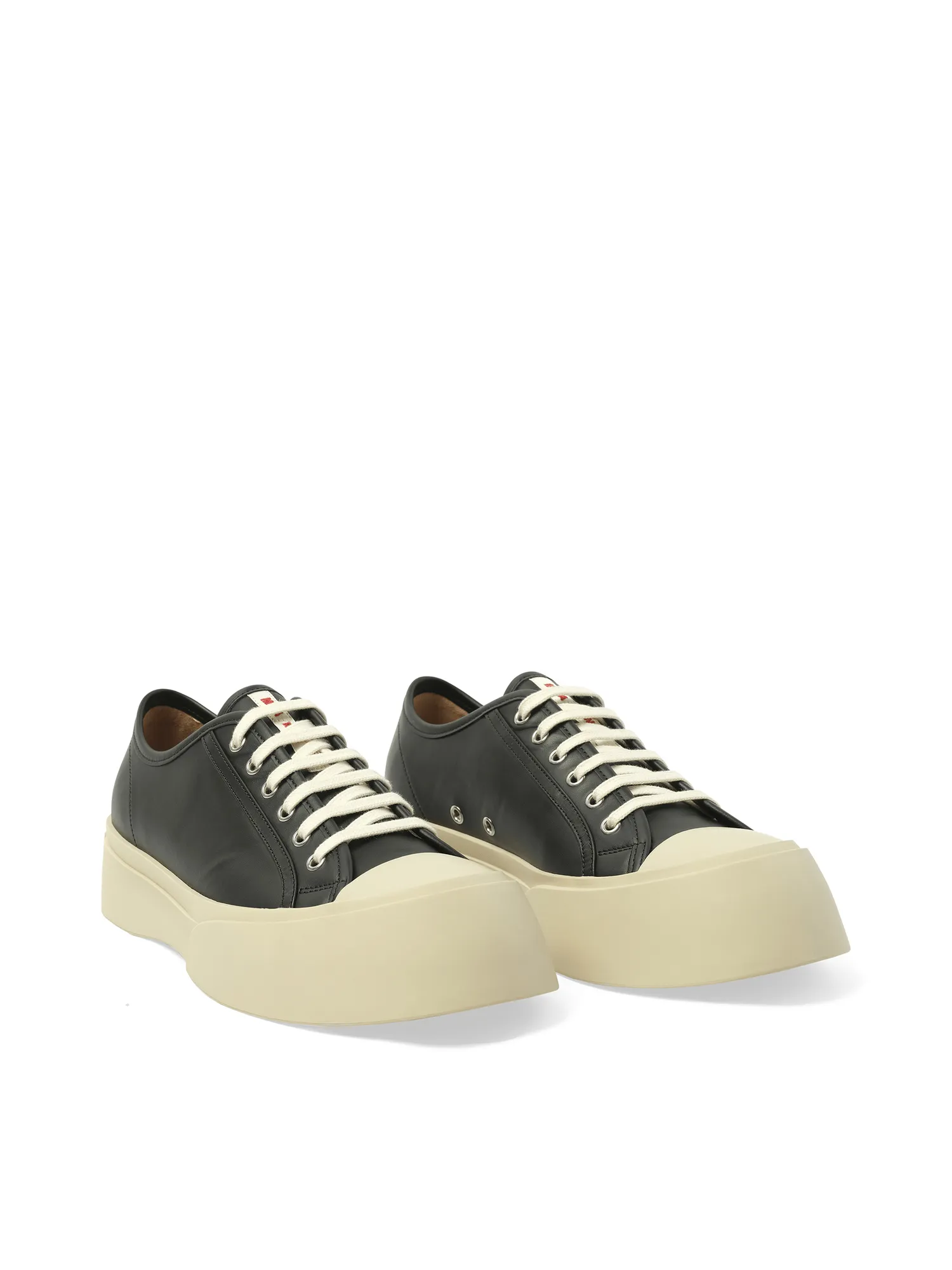 Pablo Low Top Sneaker in Black