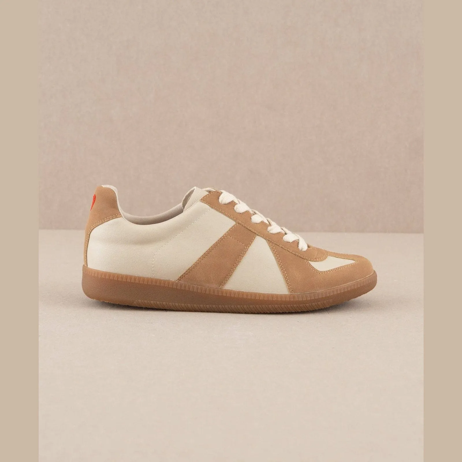 The Noelle Camel | Low Top Sneaker