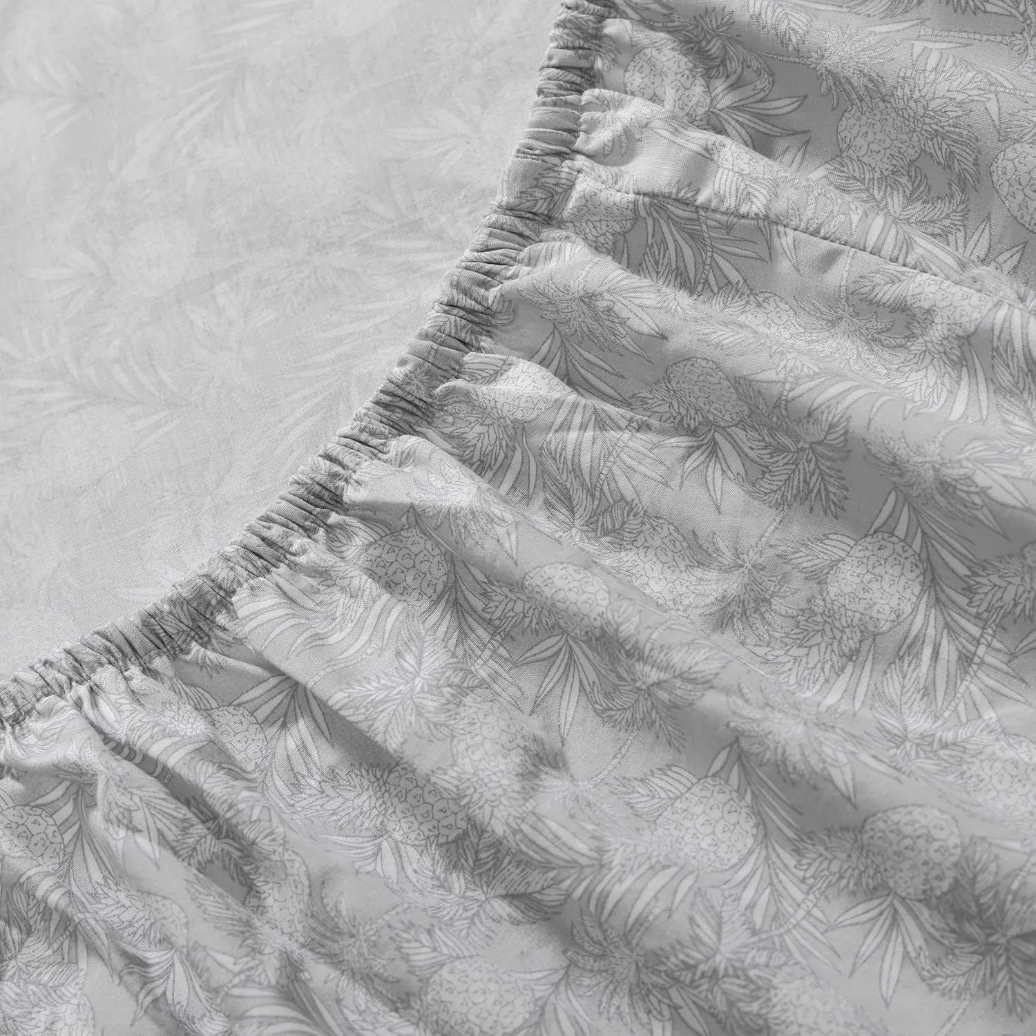 Tommy Bahama - Sheet Set, Breathable Percale Cotton Bedding, 200 Thread Count, Tropical Bedding Set (Pineapple Venture Rock, Queen)