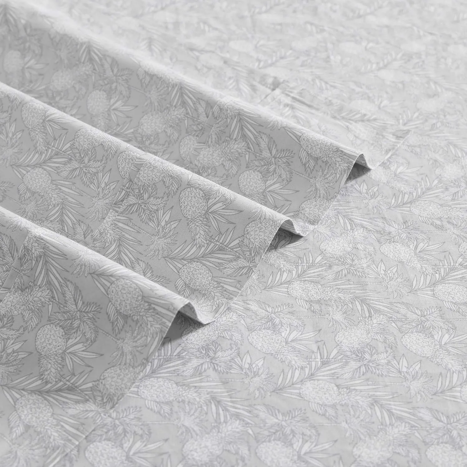 Tommy Bahama - Sheet Set, Breathable Percale Cotton Bedding, 200 Thread Count, Tropical Bedding Set (Pineapple Venture Rock, Queen)