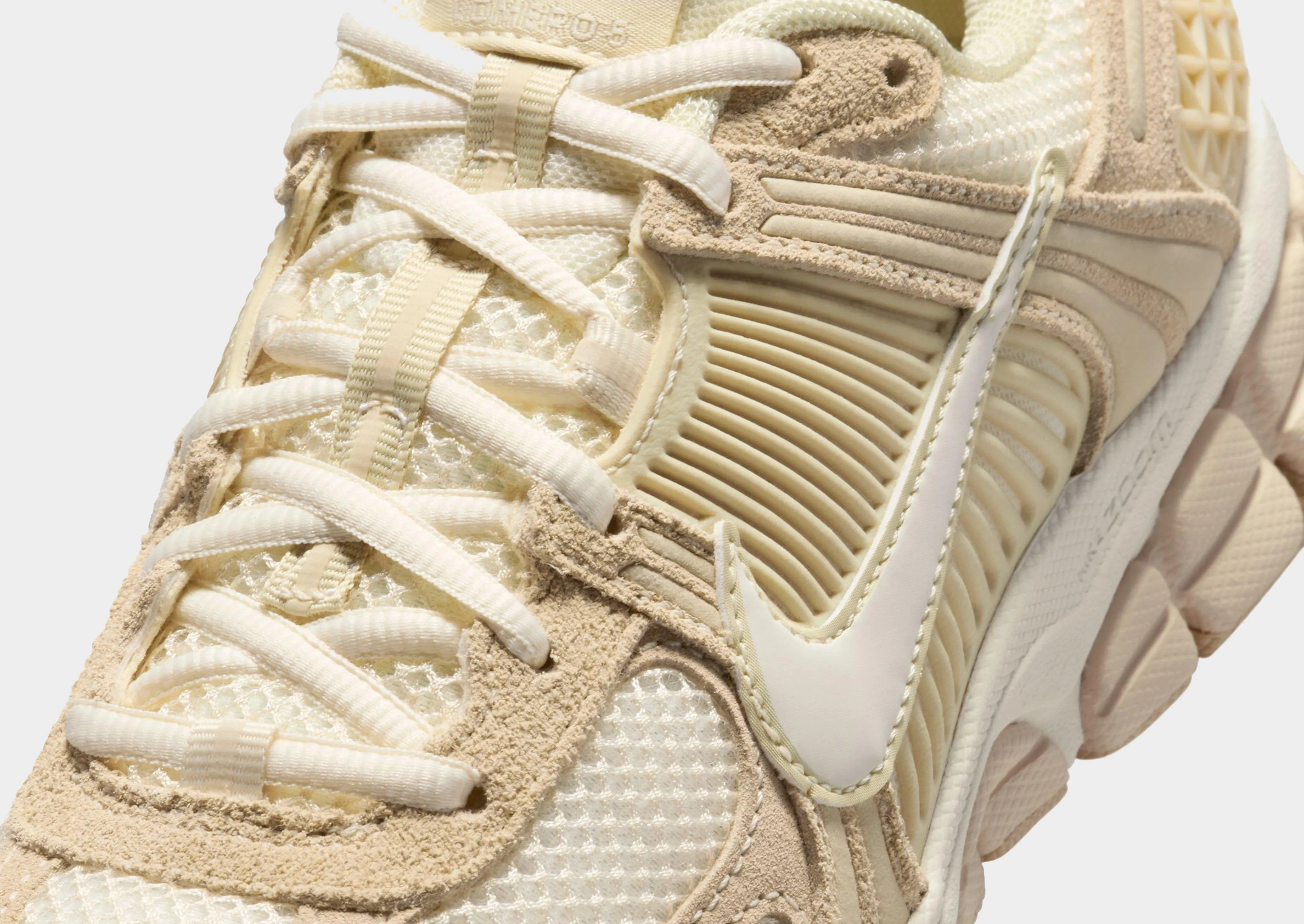 Vomero 5 Women's